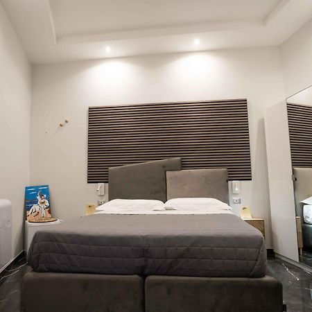 Worldwidesuites Napoli Ngoại thất bức ảnh