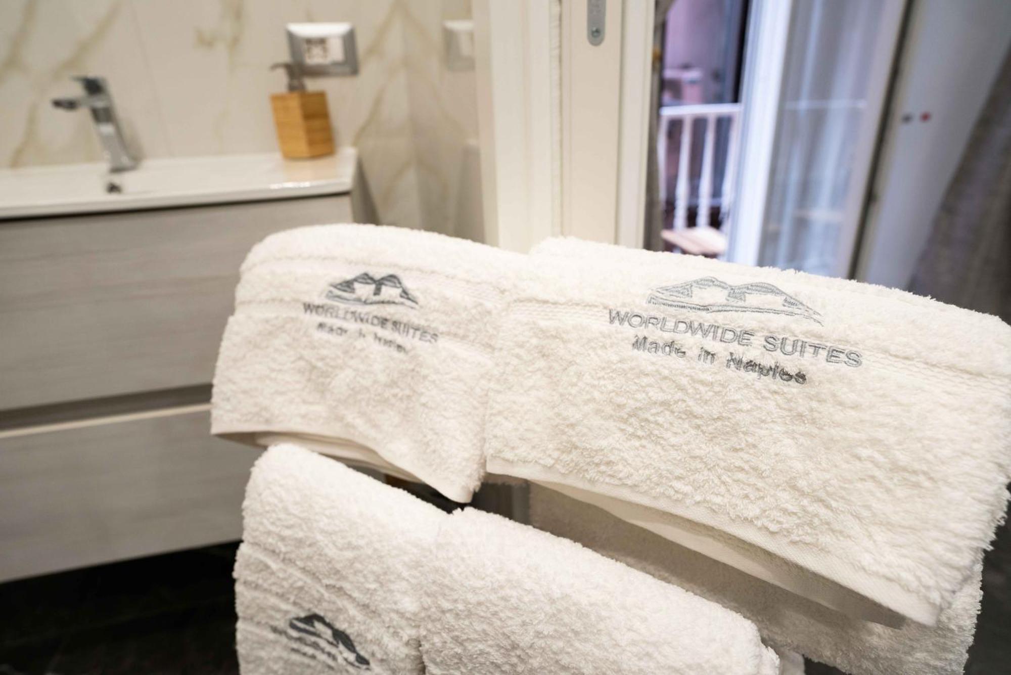 Worldwidesuites Napoli Ngoại thất bức ảnh