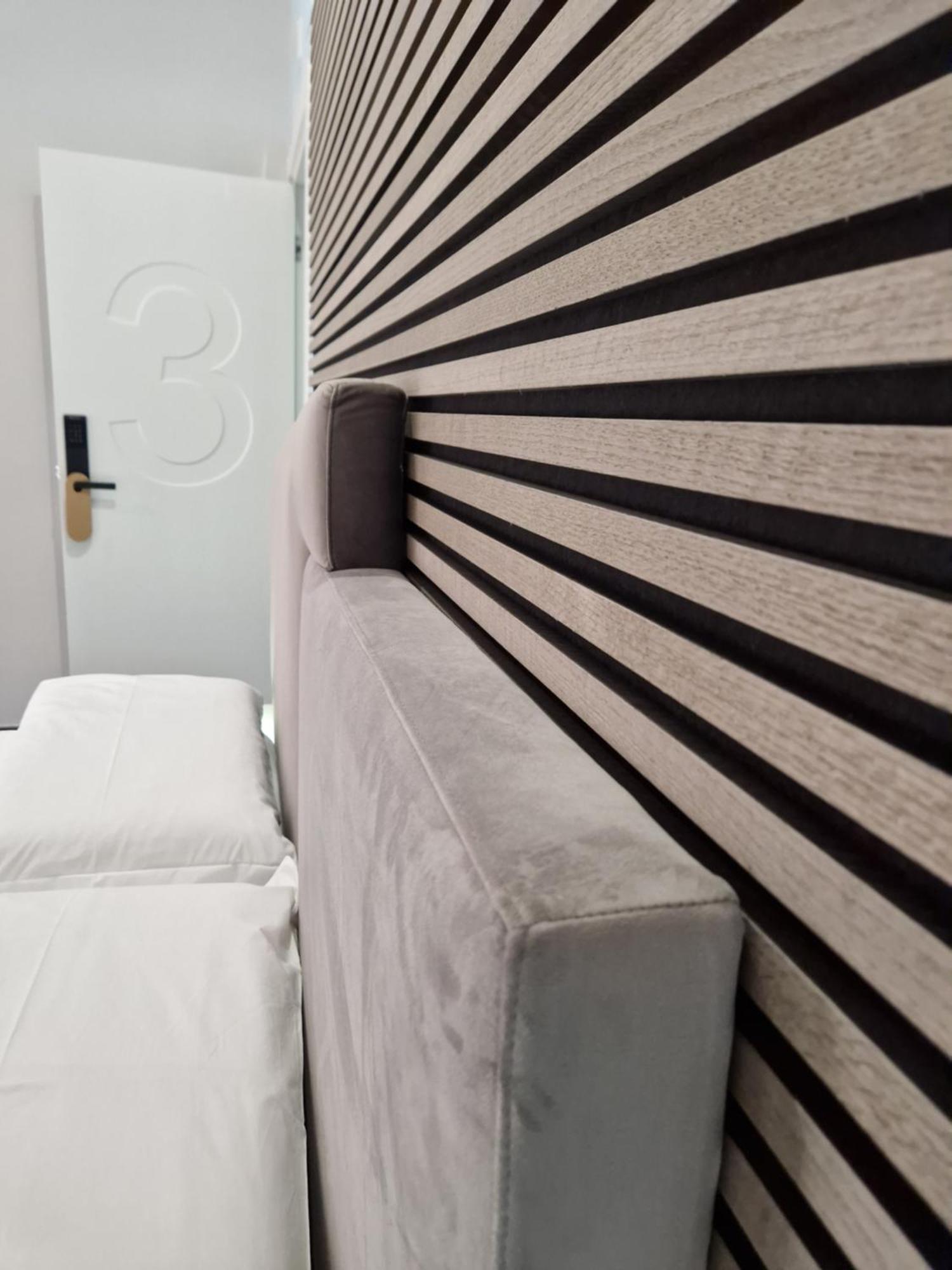 Worldwidesuites Napoli Ngoại thất bức ảnh